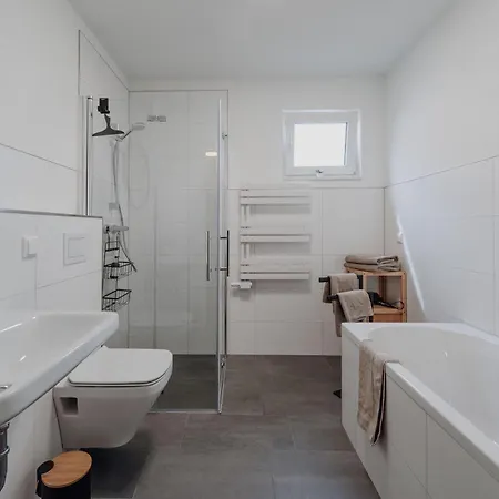 Strandvilla - Meeresrauschen Apartman Glowe