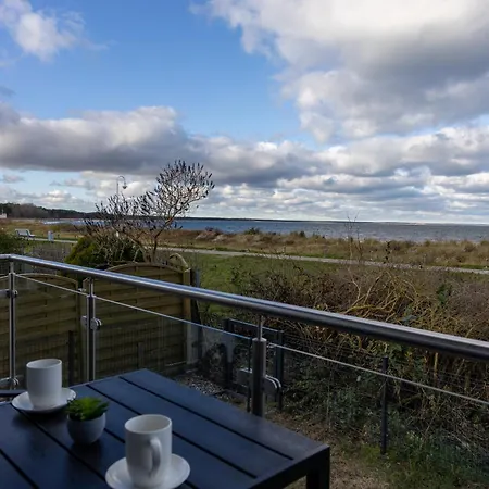 Strandvilla - Meeresrauschen Glowe